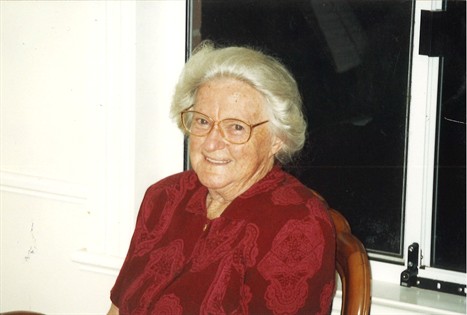 Edna Waller